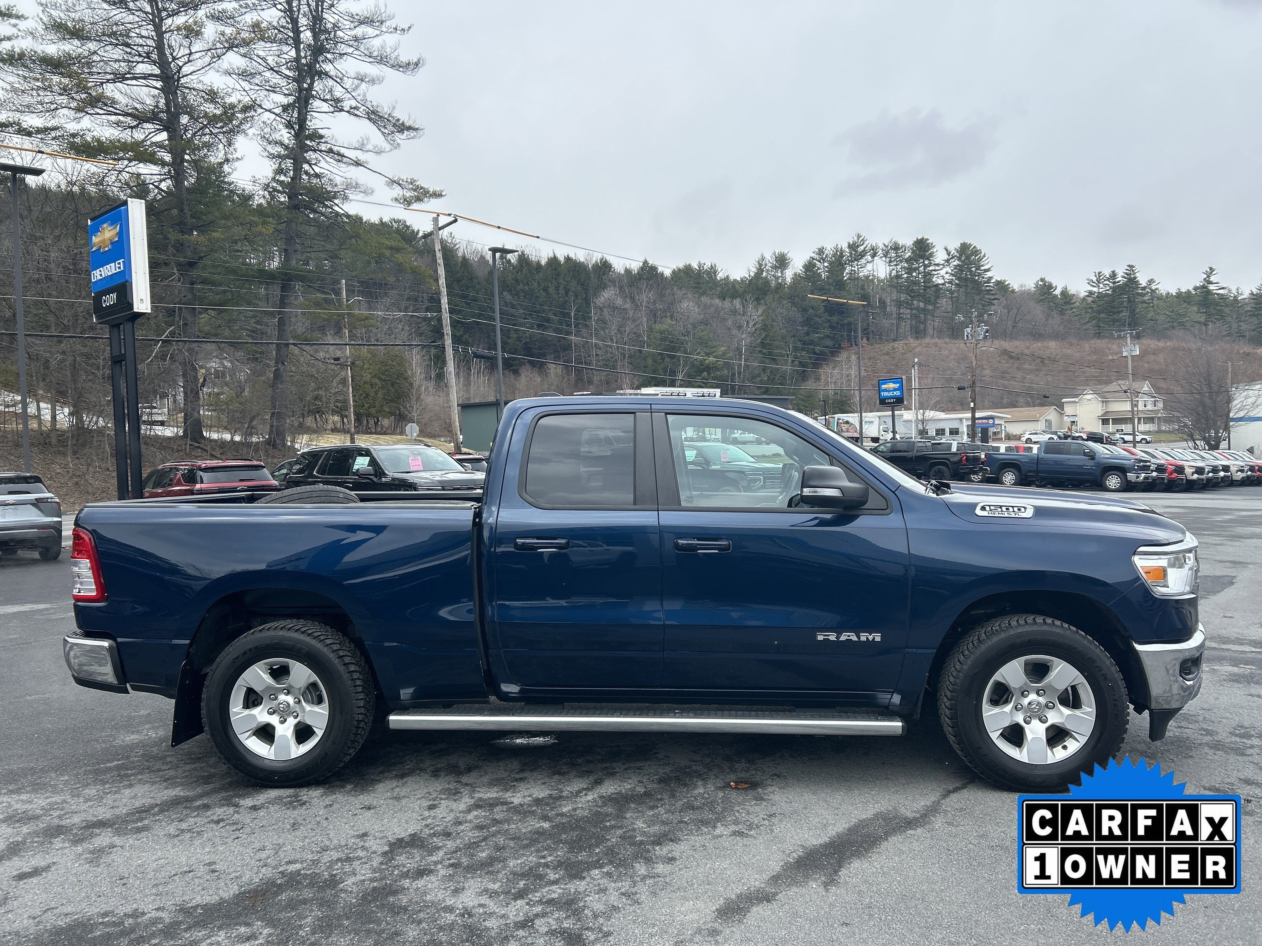 2022 RAM 1500 Big Horn Quad Cab 4x4 6'4" Box