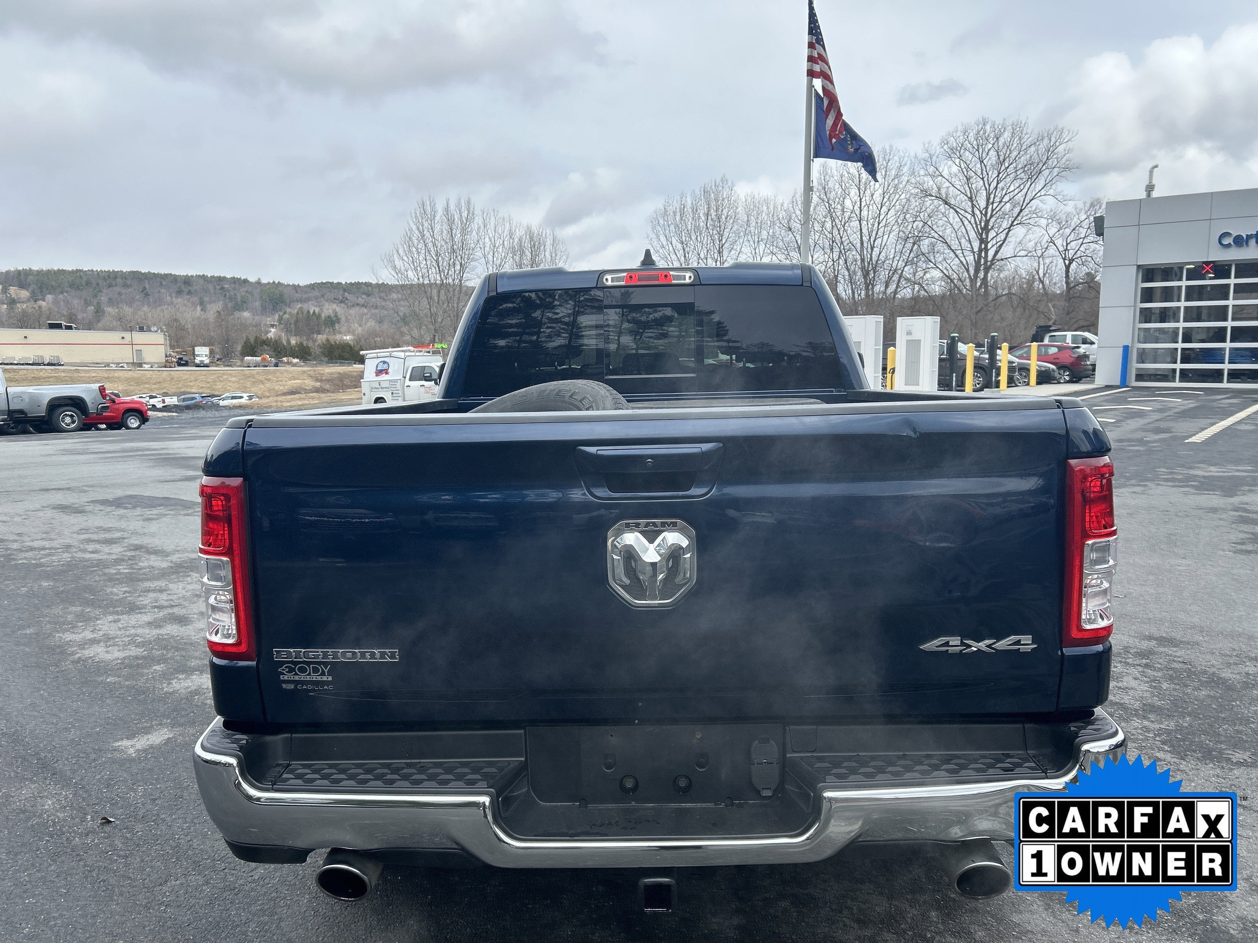 2022 RAM 1500 Big Horn Quad Cab 4x4 6'4" Box