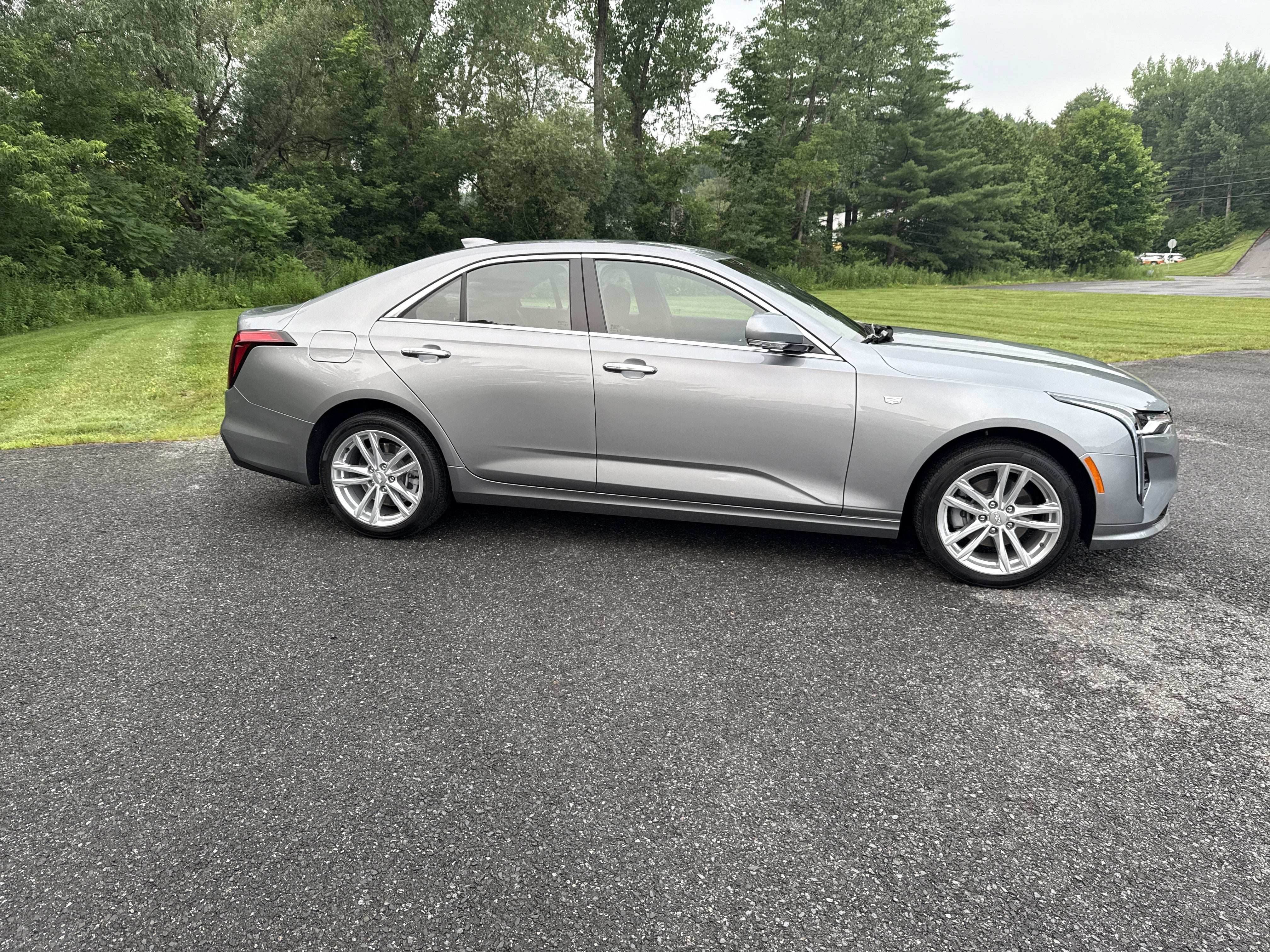 2025 Cadillac CT4 Luxury