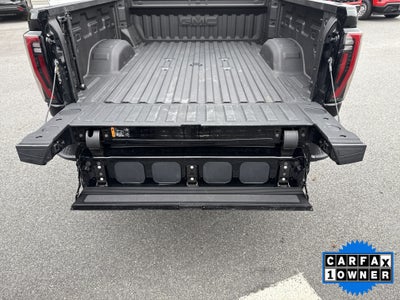 2025 GMC Sierra 3500 HD AT4