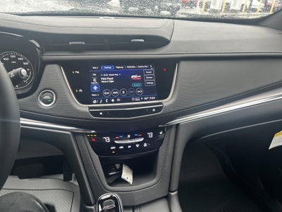 2025 Cadillac XT5 Luxury