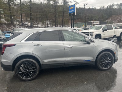 2025 Cadillac XT5 Luxury