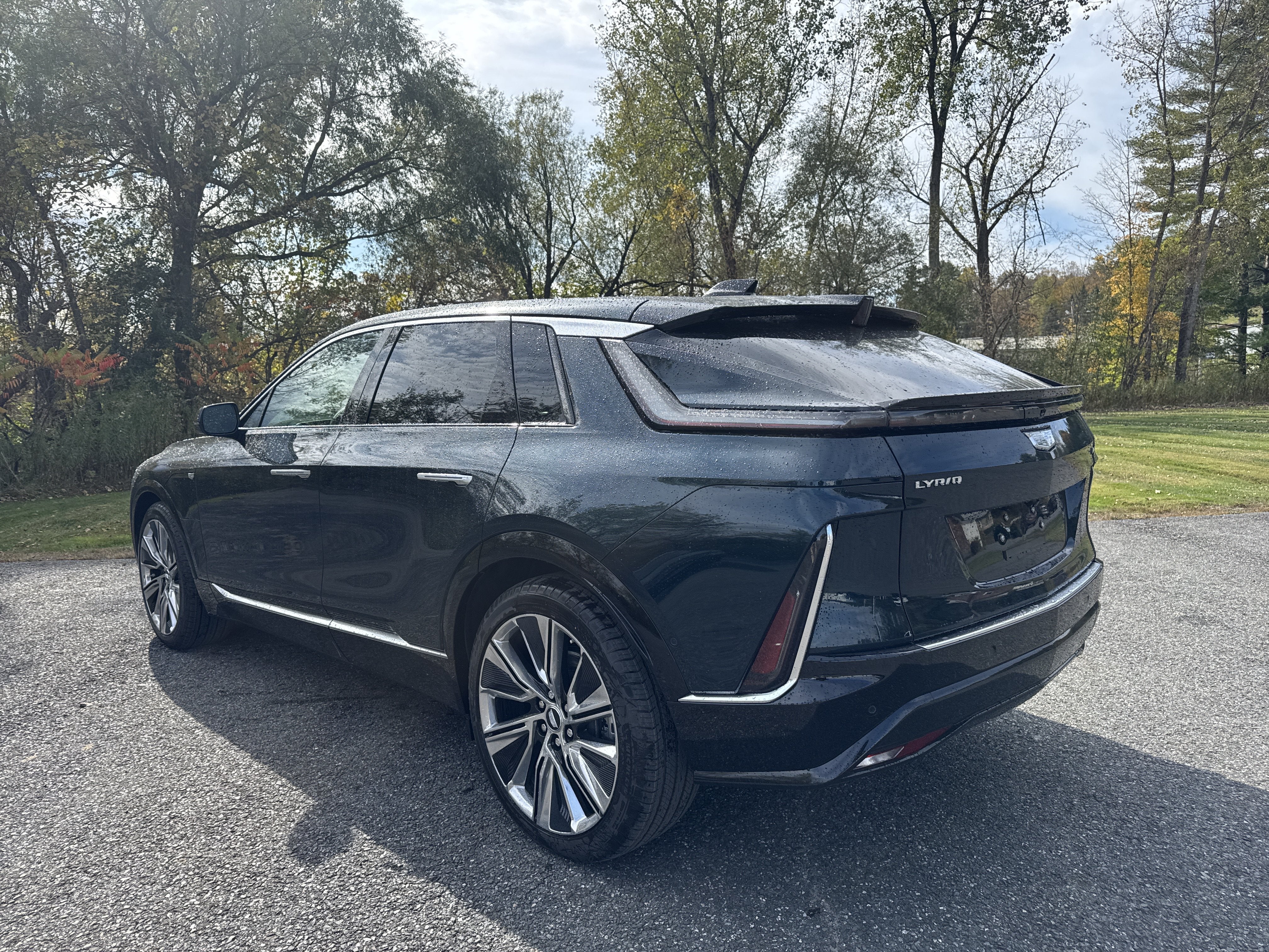 2027 Cadillac LYRIQ Signature Luxury