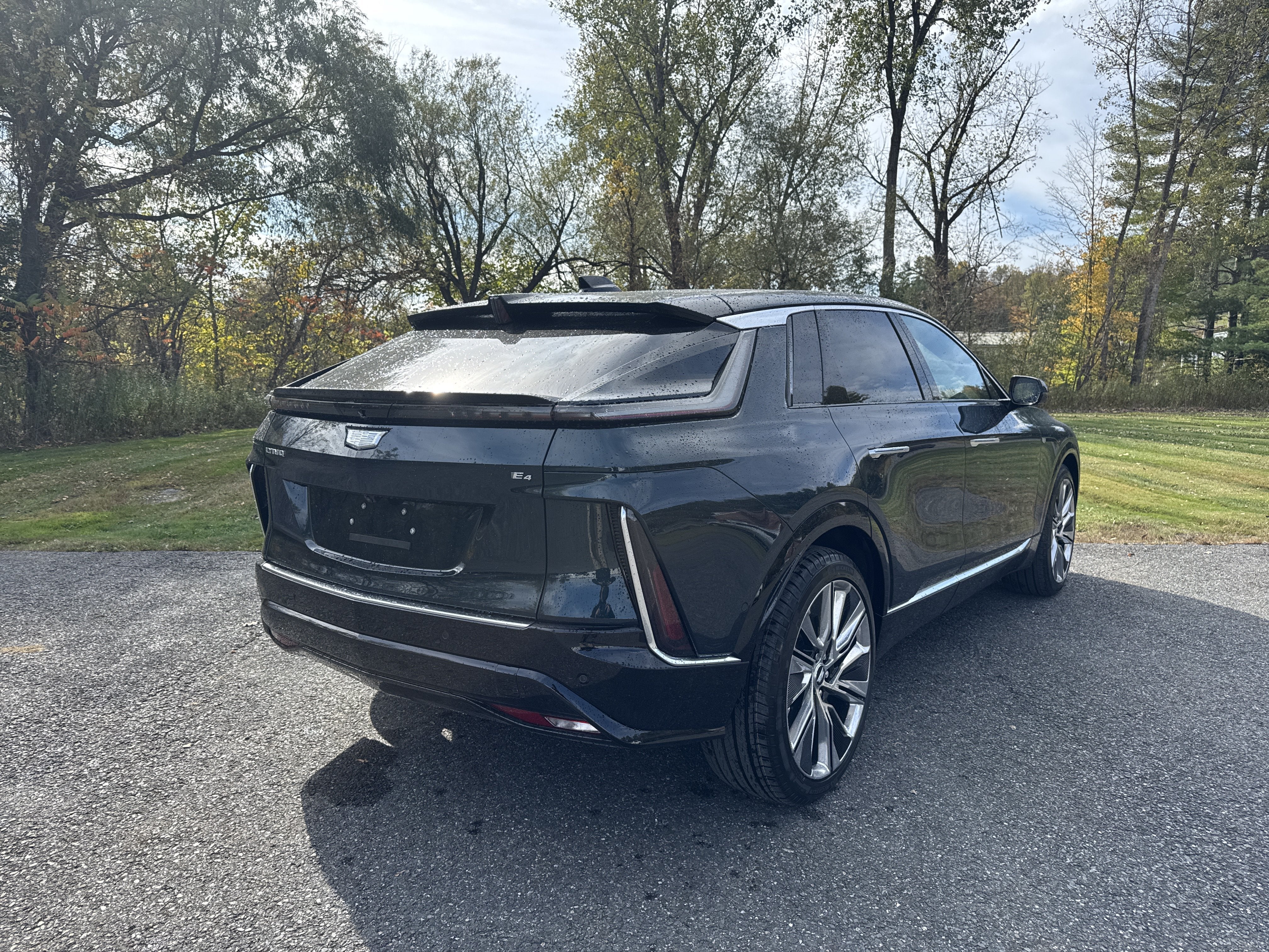 2027 Cadillac LYRIQ Signature Luxury