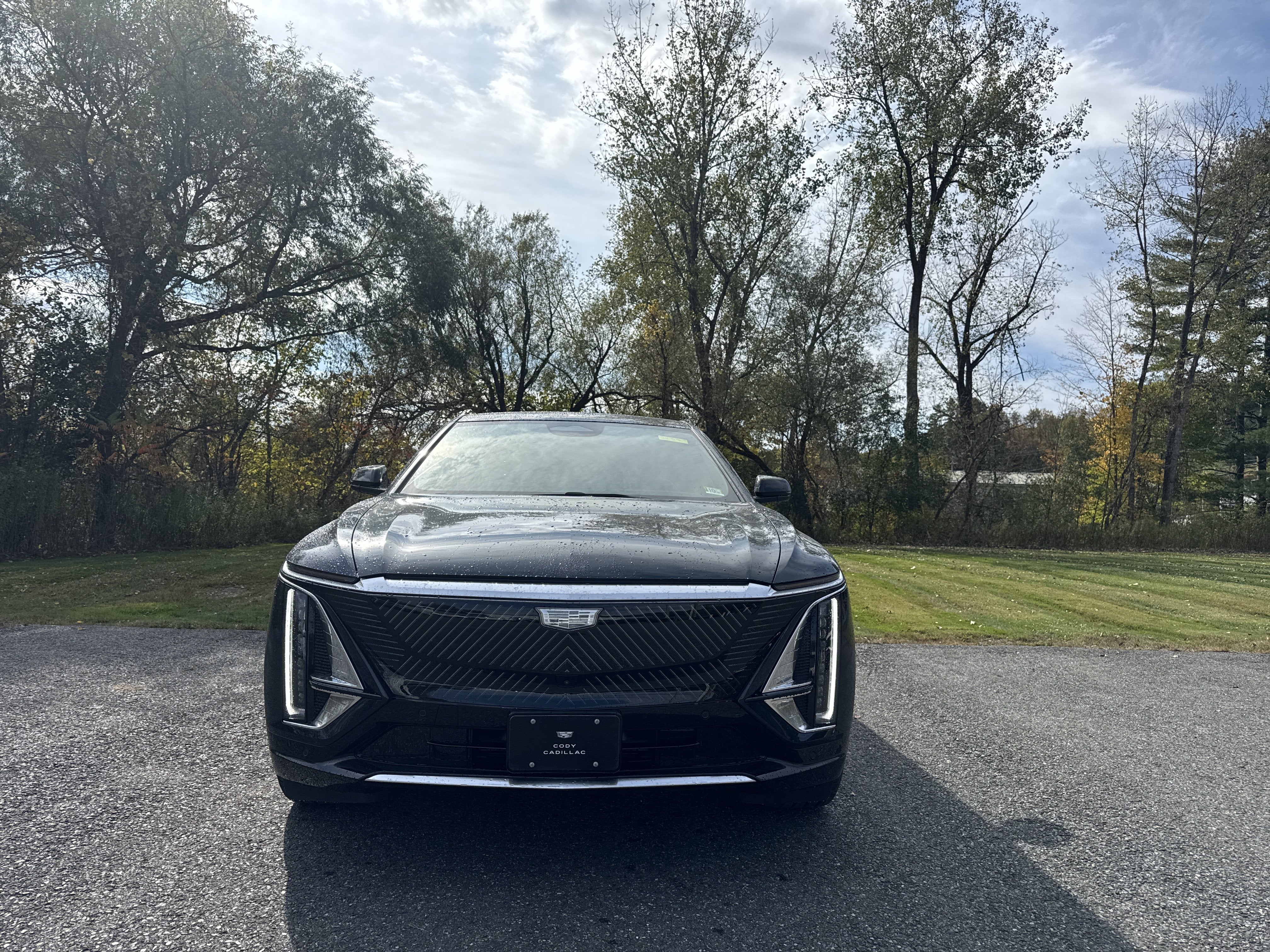 2027 Cadillac LYRIQ Signature Luxury