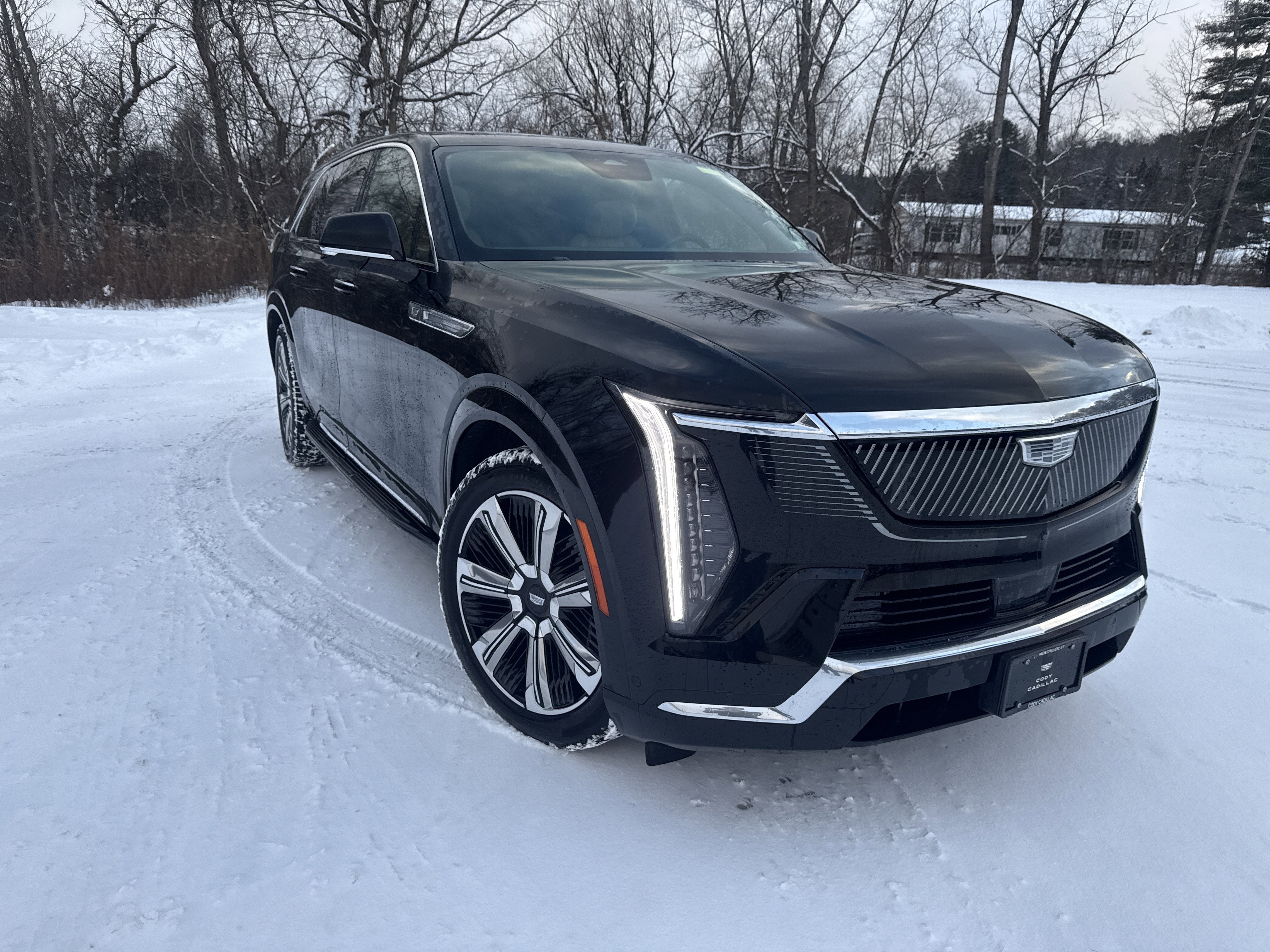 2025 Cadillac ESCALADE IQ Luxury 2