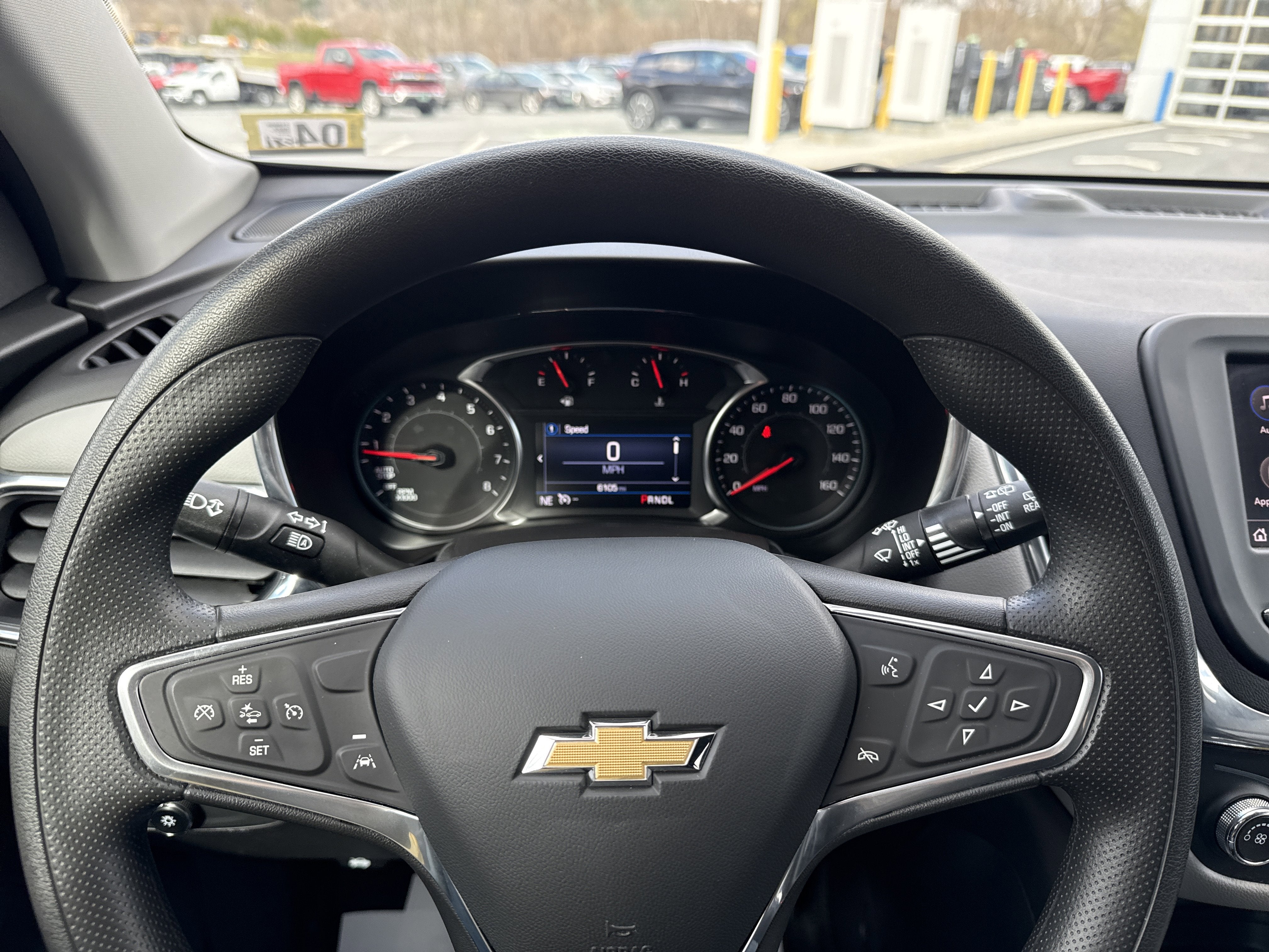 2023 Chevrolet Equinox LS