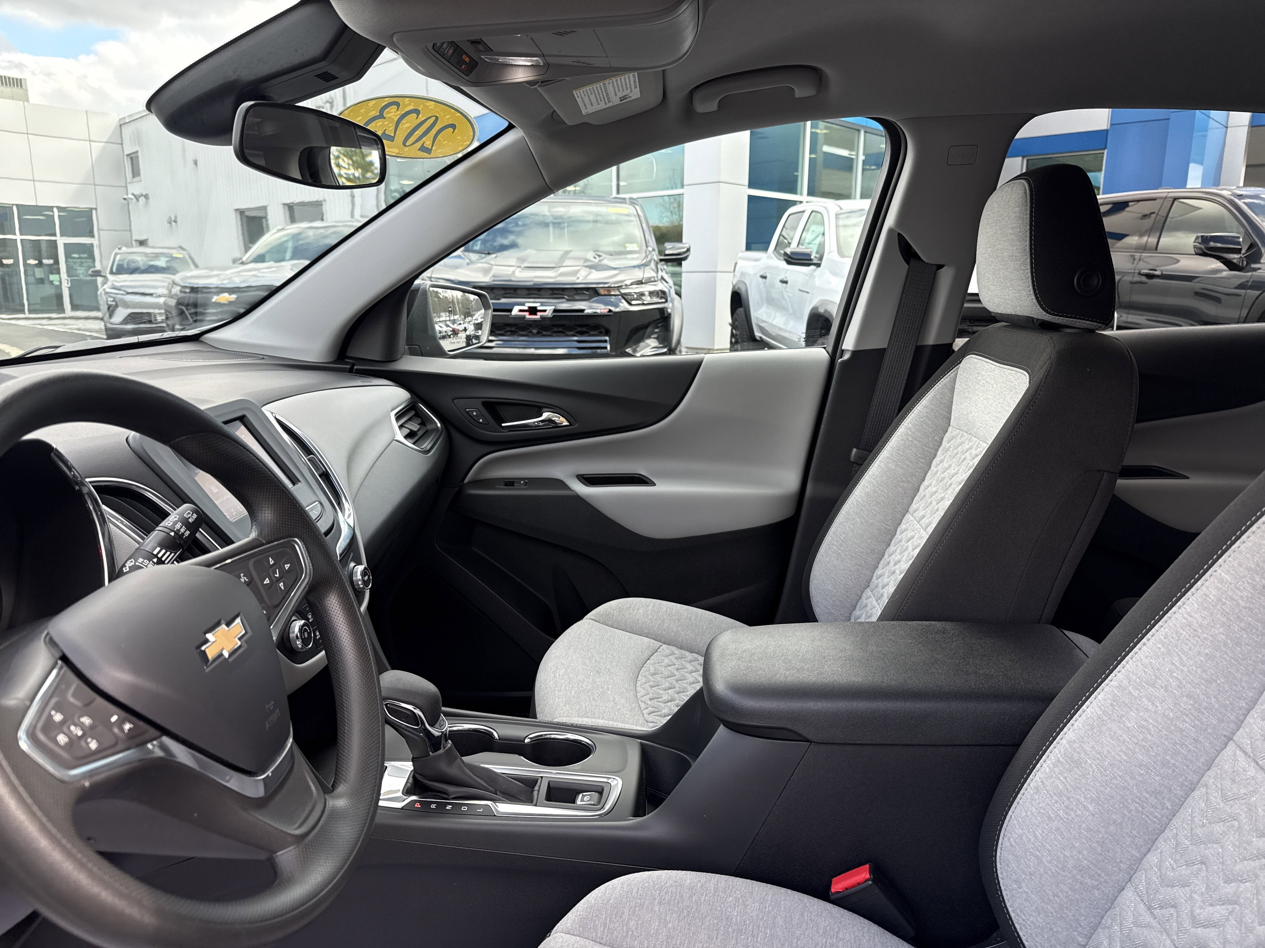 2023 Chevrolet Equinox LS