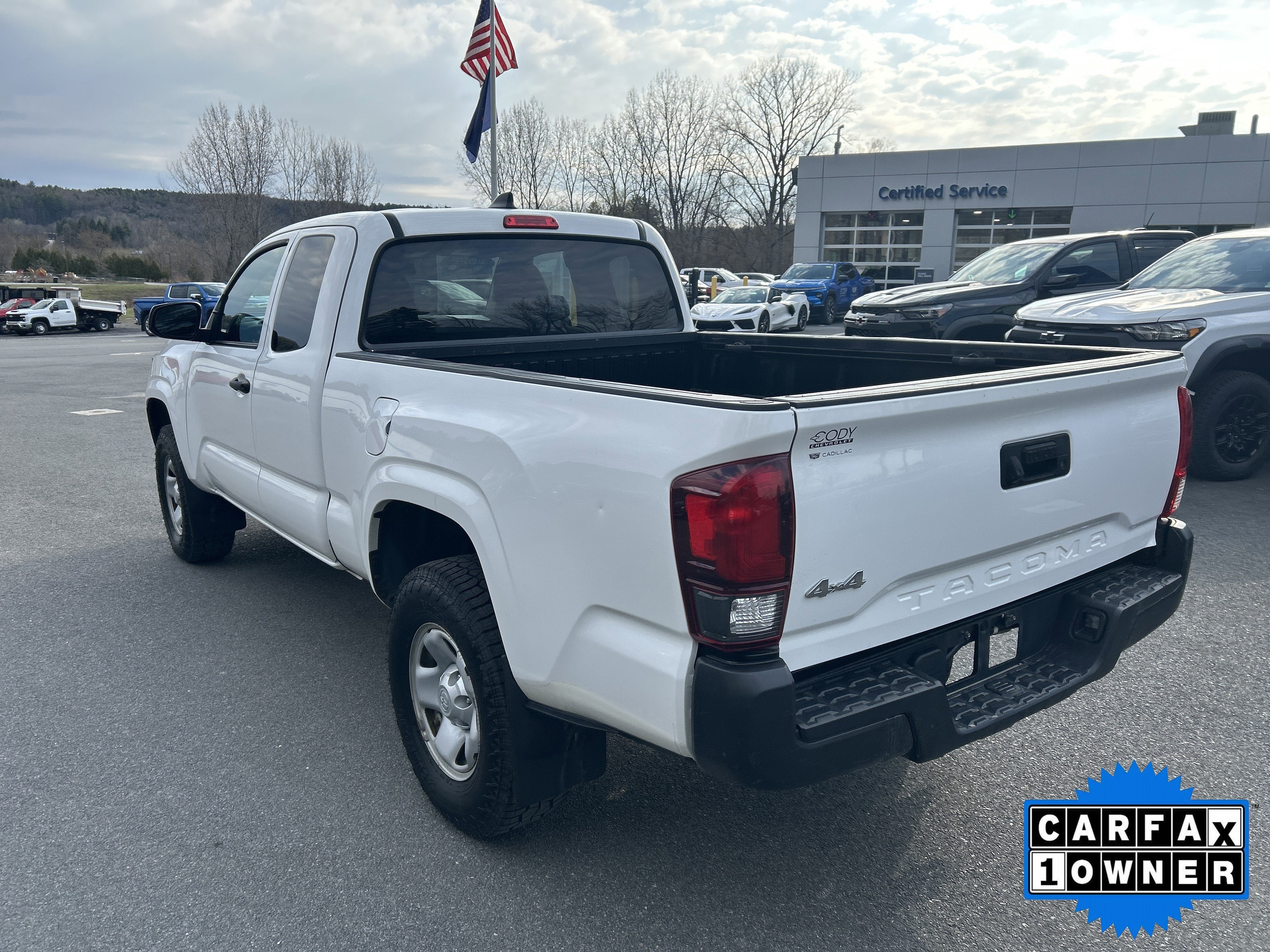 2022 Toyota Tacoma SR