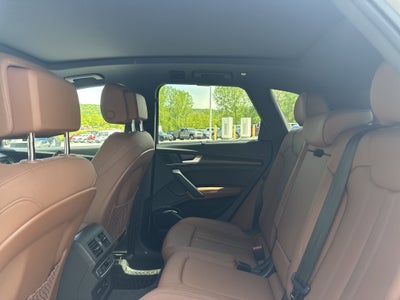 2021 Audi Q5 Prestige 55 TFSI e quattro S tronic