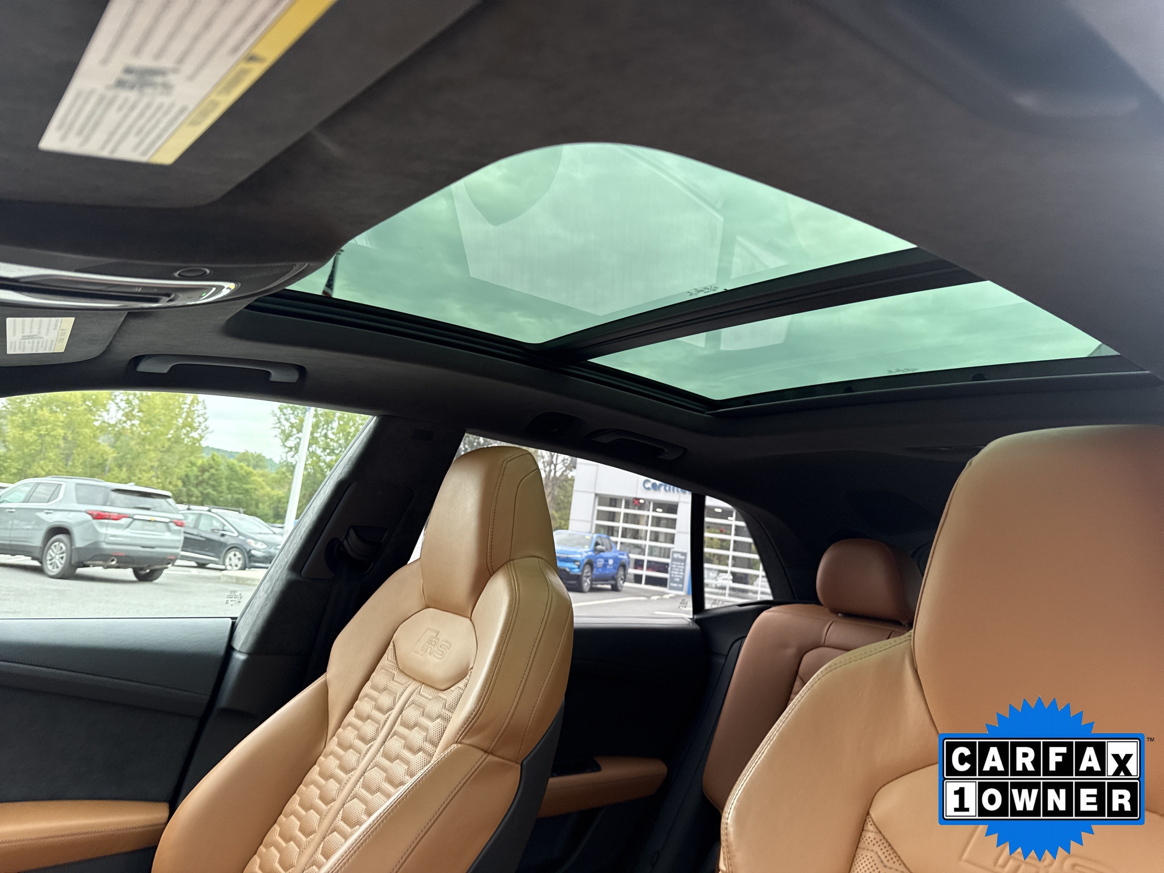 2022 Audi RS Q8 TFSI quattro Tiptronic